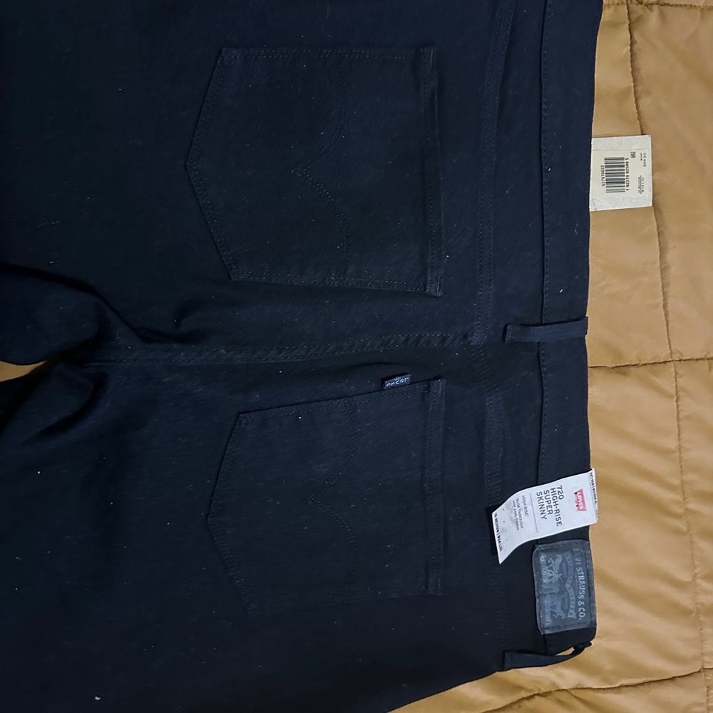Levi's Black Skinny Jeans